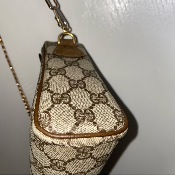 Vintage Gucci Crossbody - Picture 9 of 16